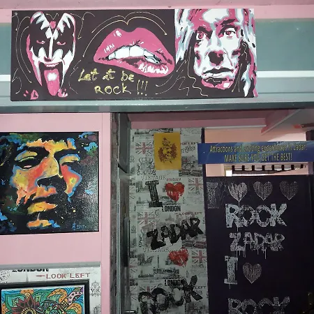호스텔 Rock 자다르